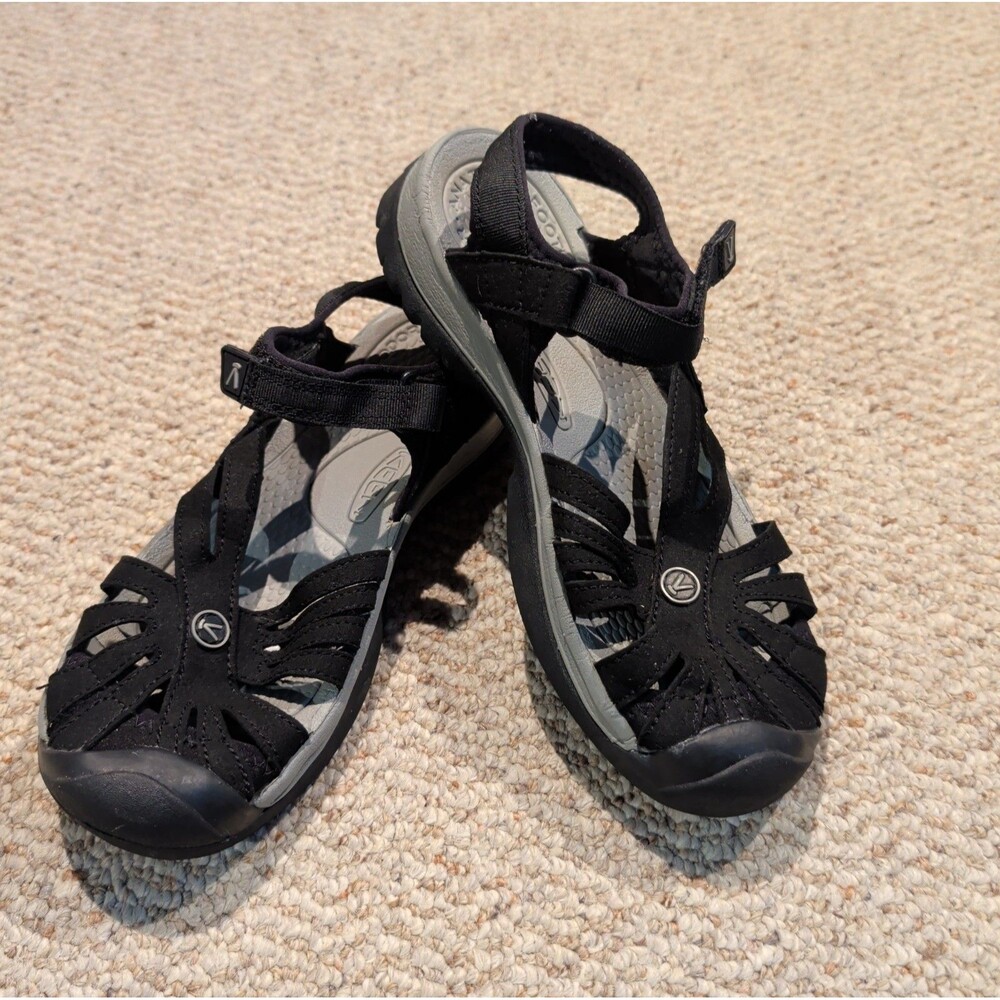 KEEN Rose Sandals Womens 9 Black Closed Toe Strapback Outdoor Trail Hike